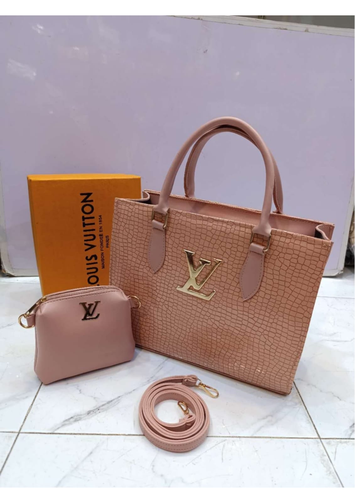 LV Elegant Tote Bags