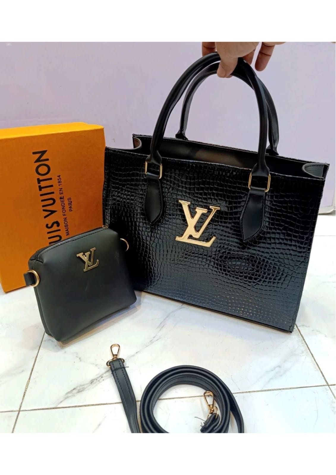 LV Elegant Tote Bags