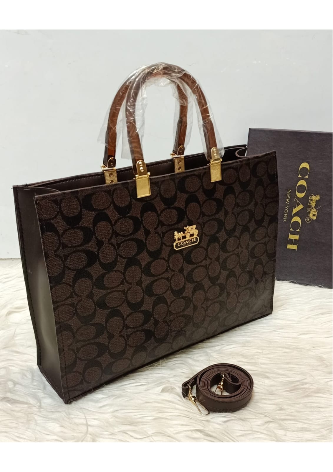 Coach Elegant Tote Bags